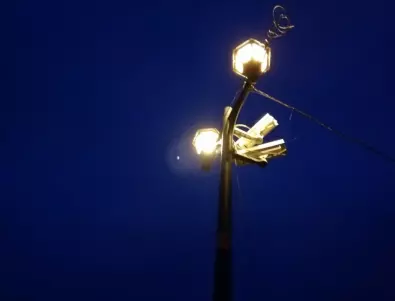 Кметът на Ловеч поиска спешно решаване на проблема с уличното осветление