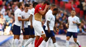 {{ otherArticle[0].article.title }}