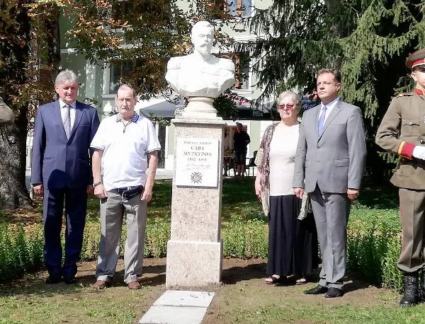 Паметник във Велико Търново ще напомня за делото на генерал Сава Муткуров (СНИМКИ) 