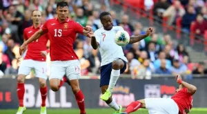 {{ otherArticle[0].article.title }}