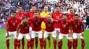 {{ otherArticle[0].article.title }}