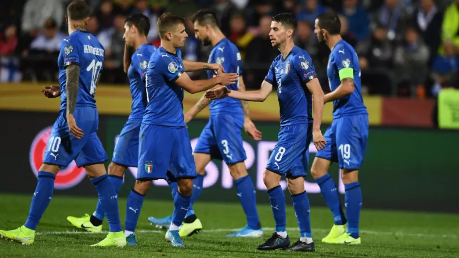 Манчини им върна блясъка: Италия с впечатляващ рекорд след боя над Босна