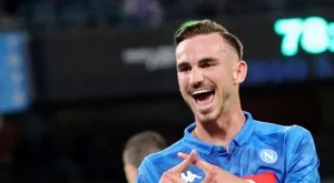 Наполи ще пази Фабиан от Реал и Барселона със специална клауза