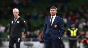 Красимир Балъков сменя схемата за мача с Англия