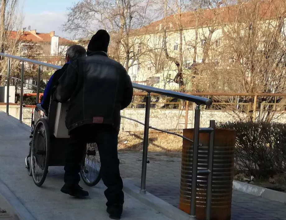 Гражданска инициатива: Кандидат-кметове да прекарат един ден в инвалидна количка