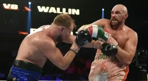 {{ otherArticle[0].article.title }}