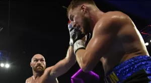 {{ otherArticle[0].article.title }}