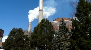 Ще могат ли Доган и Ковачки да се възползват от новата политика за въглищните централи?