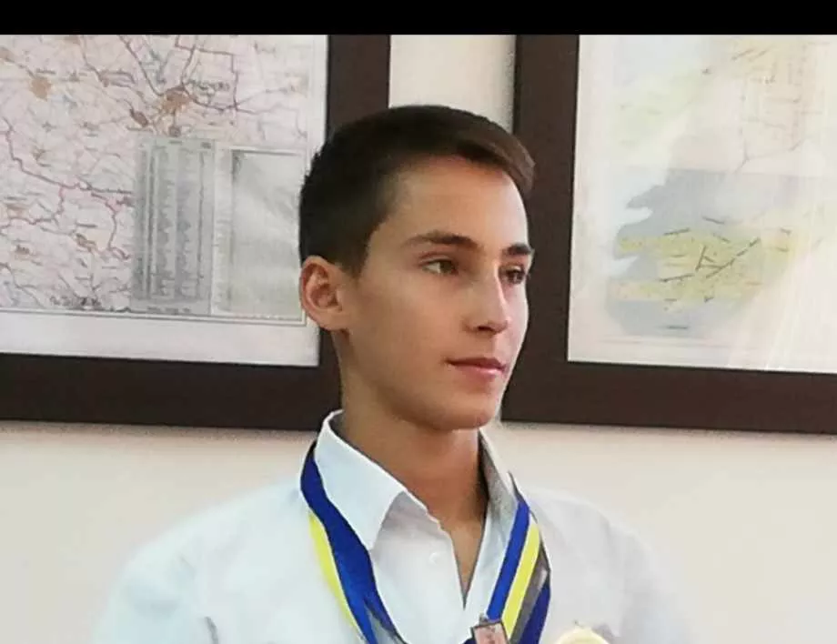 16-годишен старозагорец заминава на европейско по таекуондо във Валенсия (СНИМКИ) 