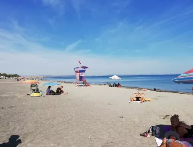 Бургас изпраща лятото без фатални инциденти на охраняемата плажна ивица