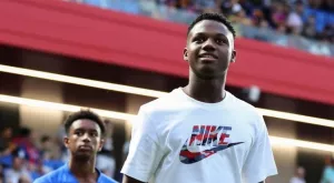 {{ otherArticle[0].article.title }}