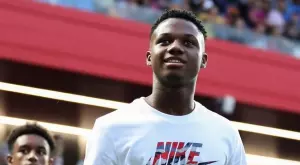 {{ otherArticle[0].article.title }}