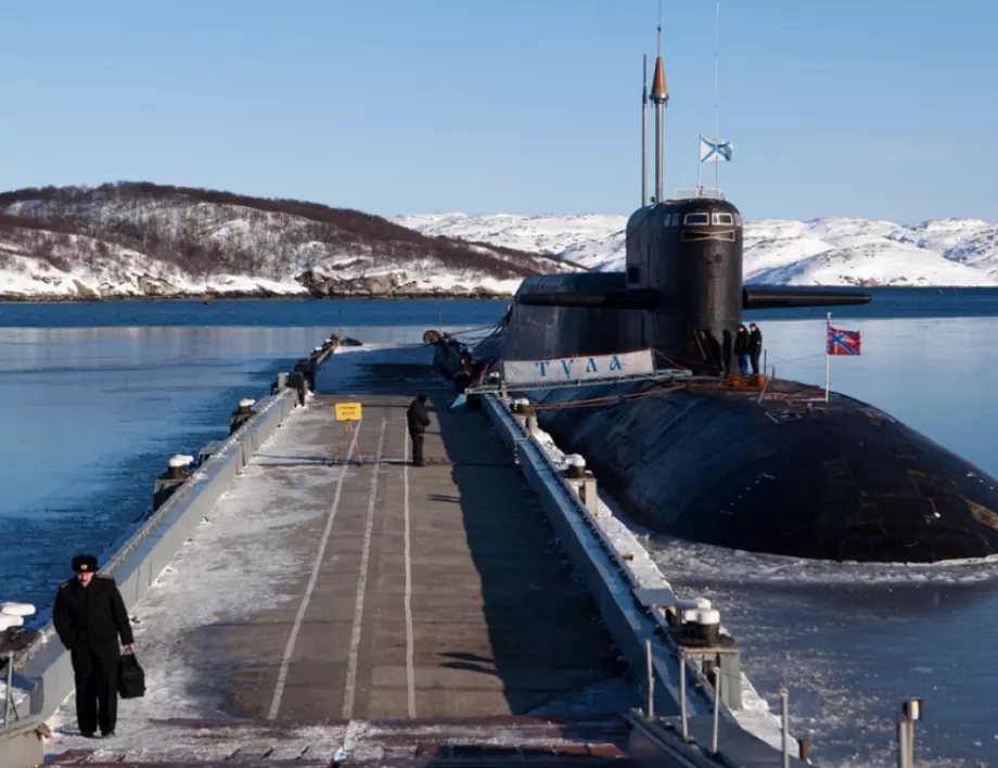 НАТО забелязва извънредно голяма активност на руски подводници 