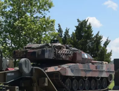 Сирийската армия все още не успяла да унищожи пленен танк Т-90