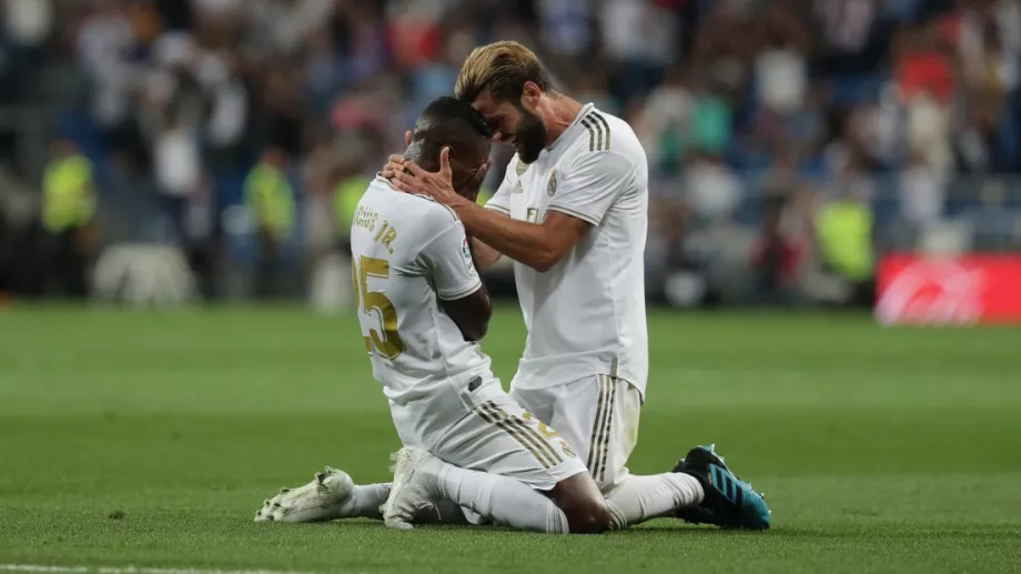 Натиск от отчаяние едва спаси Реал от най-срамната му вечер в Европа