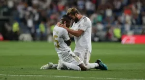 Зидан разкри дали Винисиус ще остане в Реал