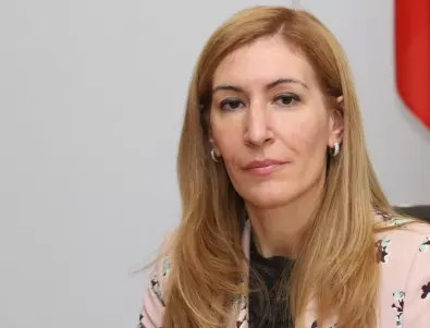 Николина Ангелкова: Данните от Бургас показват изключително нисък риск за пребиваващите