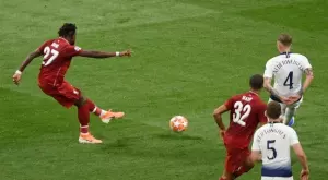 {{ otherArticle[0].article.title }}