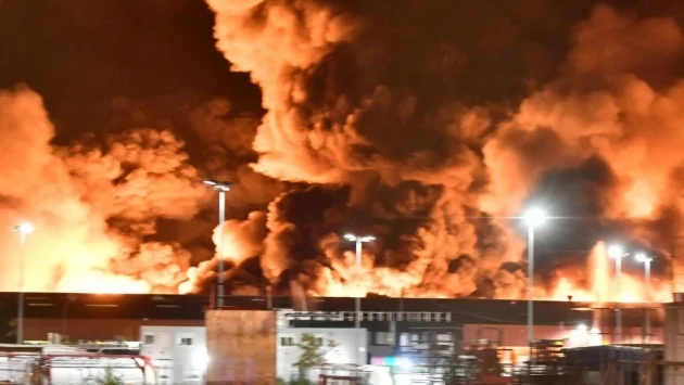 Пожар във фабрика в Китай, има загинали (ВИДЕО)