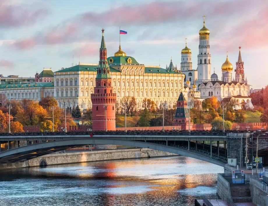 The Times: Русия тества западните слабости по всички фронтове