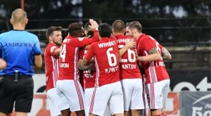 {{ otherArticle[0].article.title }}