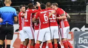 {{ otherArticle[0].article.title }}