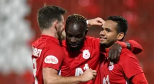 {{ otherArticle[0].article.title }}