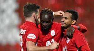 {{ otherArticle[0].article.title }}