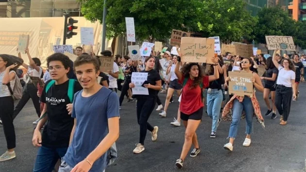 Протести в Бейрут заради влошаващата се икономика на Ливан (СНИМКИ И ВИДЕО  )