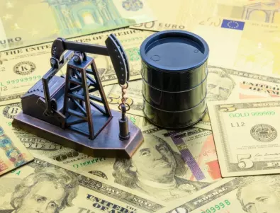 Цената на американския петрол стигна отрицателна стойност, в България има леко поскъпване на горивата