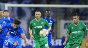 {{ otherArticle[0].article.title }}