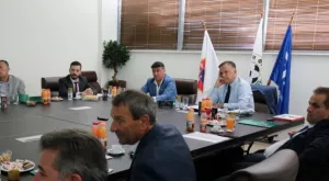 Мистерия около новото вратарско правило, треньорската школа отрече да го е предлагала