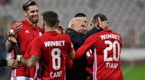 {{ otherArticle[0].article.title }}