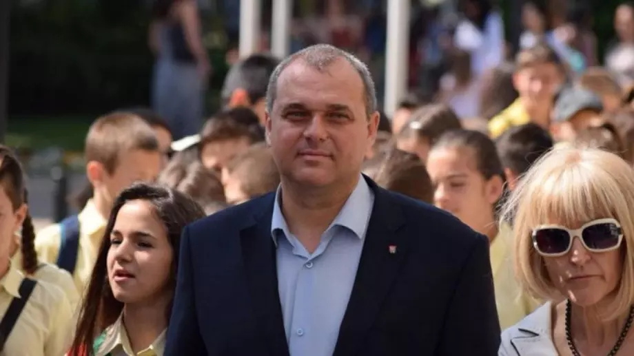 Референдум за промените в Конституцията с изборите за ВНС, поискаха от ВМРО 