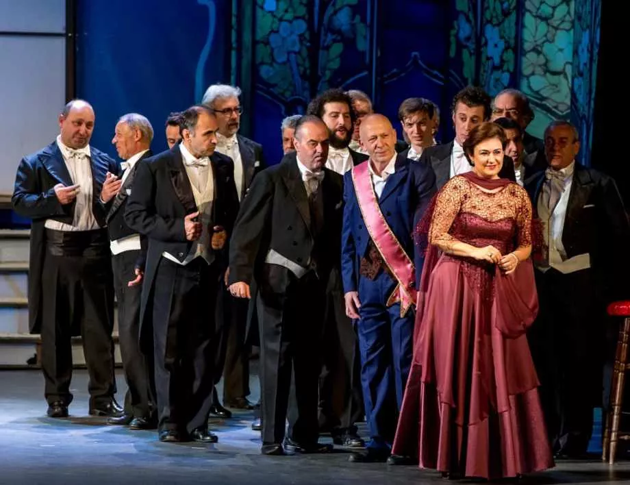 Музикалният театър започва октомври с оперетата "Веселата вдовица"