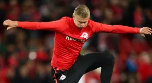 {{ otherArticle[0].article.title }}