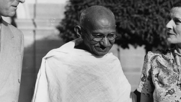 Крадци задигнаха останките на Махатма Ганди