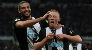 {{ otherArticle[0].article.title }}