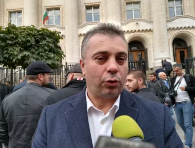 Депутат на ВМРО заговори за месеци на обсъждане с ГЕРБ какво и защо да се променя в Конституцията