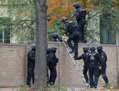 Дисциплинарни производства срещу дясноекстремистки полицаи в Берлин 