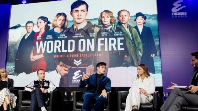 Epic Drama предвещава „Свят в пламъци“ от 10 ноември с грандиозна предпремиера на лилав килим във Варшава 