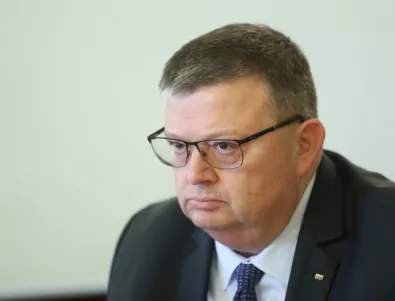 Сотир Цацаров формално отговаря на условията за шеф на КПКОНПИ