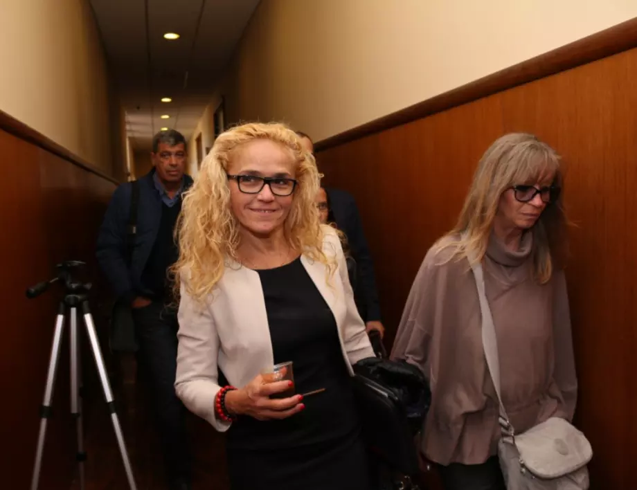 Поискаха отлагане на делото срещу Иванчева и Петрова