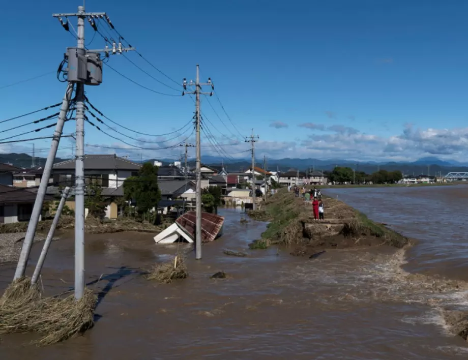 Природно бедствие уби десетки хора в Япония