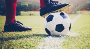 Футбол и спорт по телевизията днес (25.11)