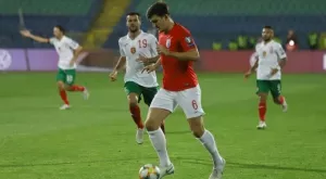 {{ otherArticle[0].article.title }}