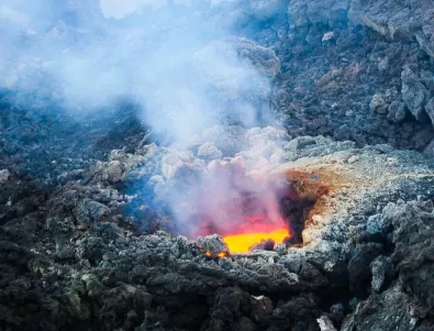 Вулканът Етна пак изригна
