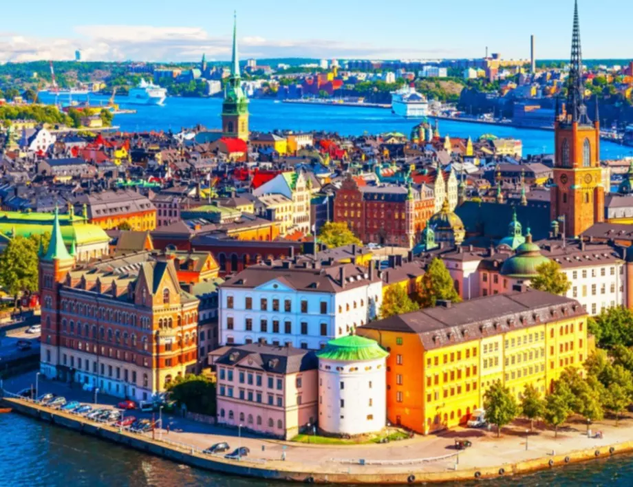 Хиляди получили фалшиво положителни тестове за COVID-19 в Швеция