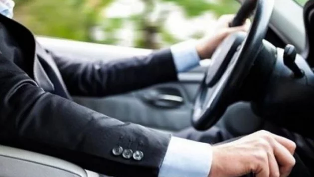 Кои са трите най-вредни шофьорски навика?