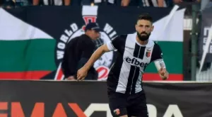 {{ otherArticle[0].article.title }}